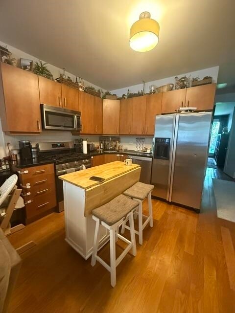 322 8th St