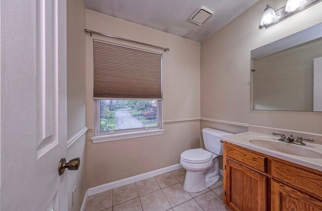 1342 Quail Run Cir