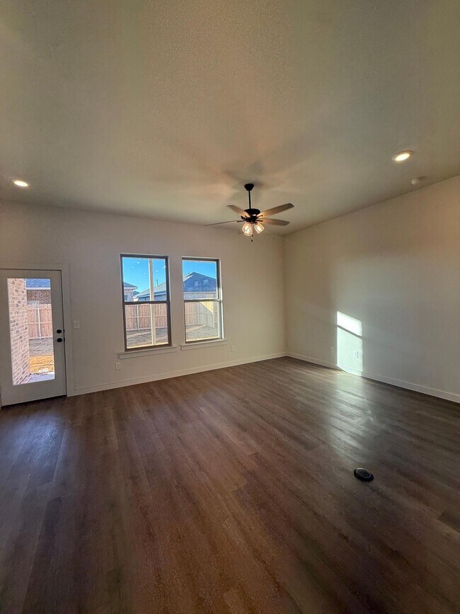 Photo - 3001 138th Pl