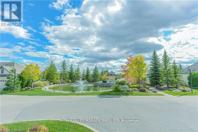 Photo - 505 Blue Jay Dr