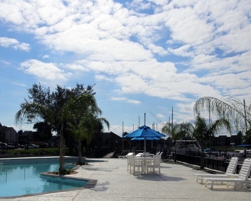 CP Waterfront apartments — community photo