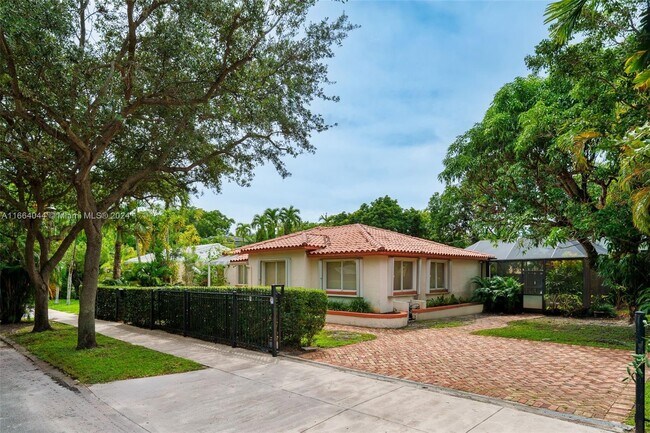 Photo - 2330 Tequesta Ln