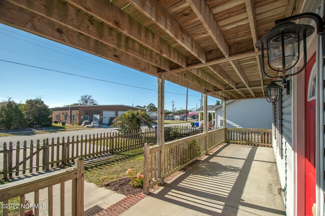Photo - 907 Cedar St