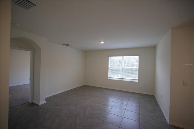 Photo - 2803 Lotus Flower Trl