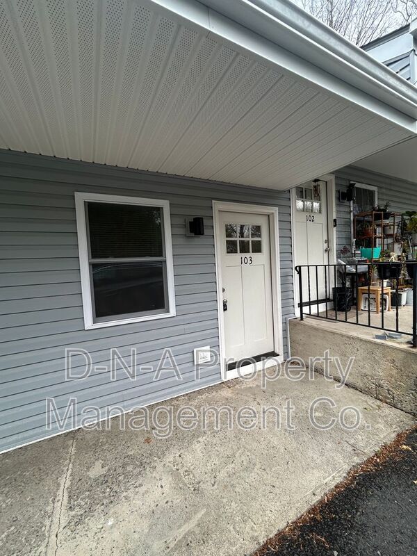 Photo - 1334 Dreher Ave