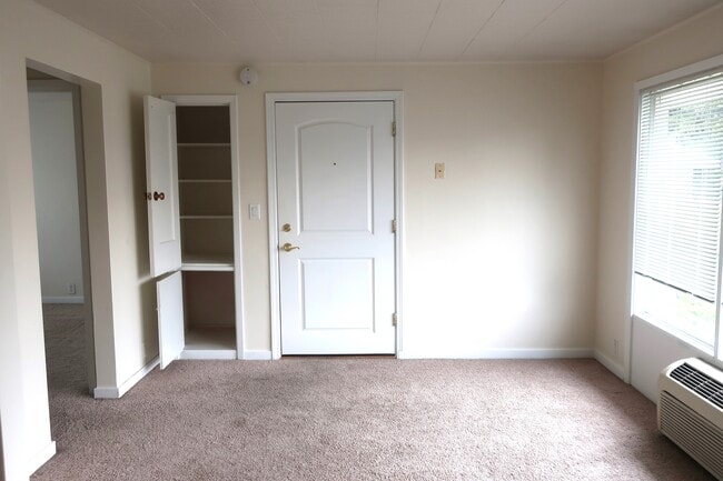 Photo - 115 Lavender Ct Unit 12