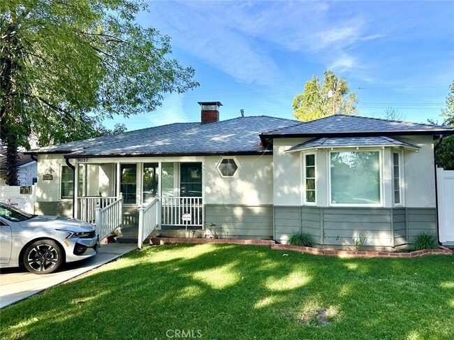 Building Photo - 9037 Rathburn Ave Unit 9037 Rental