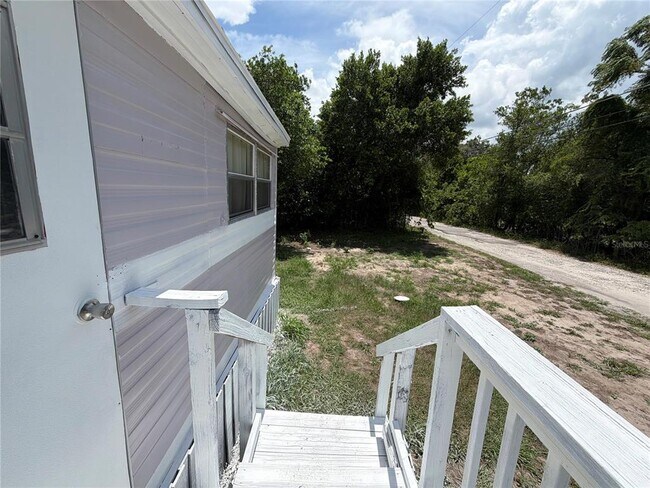 8426 Kricket Ln