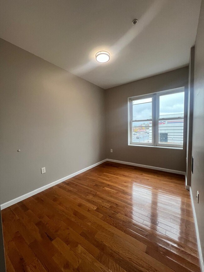 Photo - 58 Steuben St Unidad 18