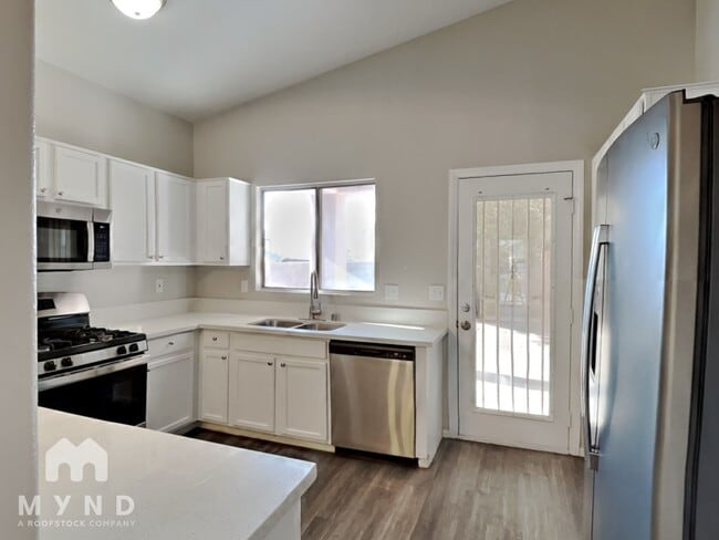 Photo - 1419 Old Cobble Dr