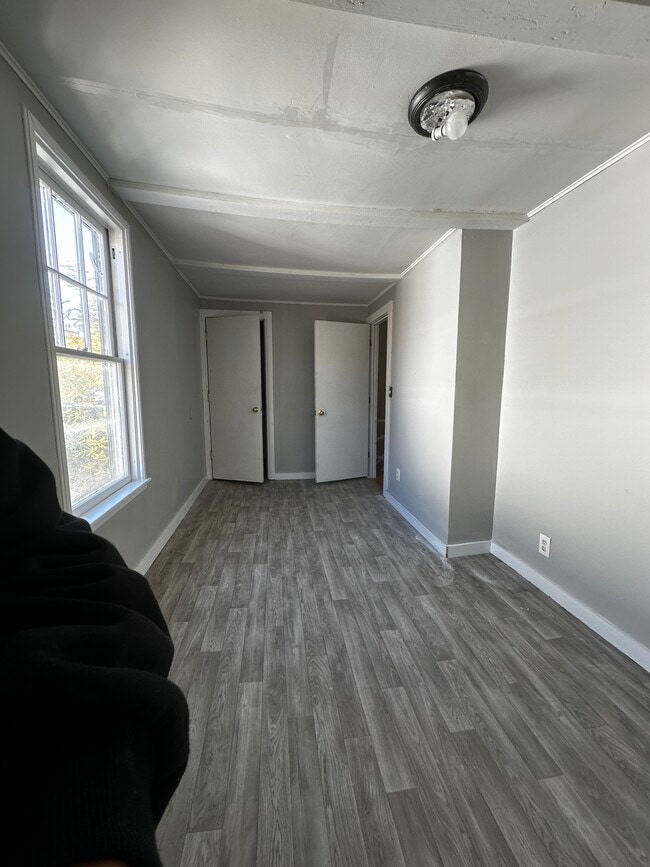 Photo - 169 Church St