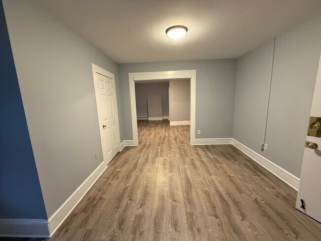 Photo - 12 Essex St Unit 3