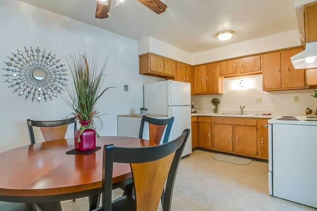 Grange/Allison Apartments