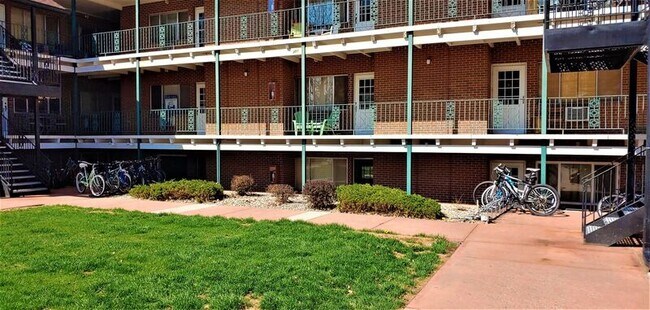 Photo - 301 Peterson St Unidad #106 Rental