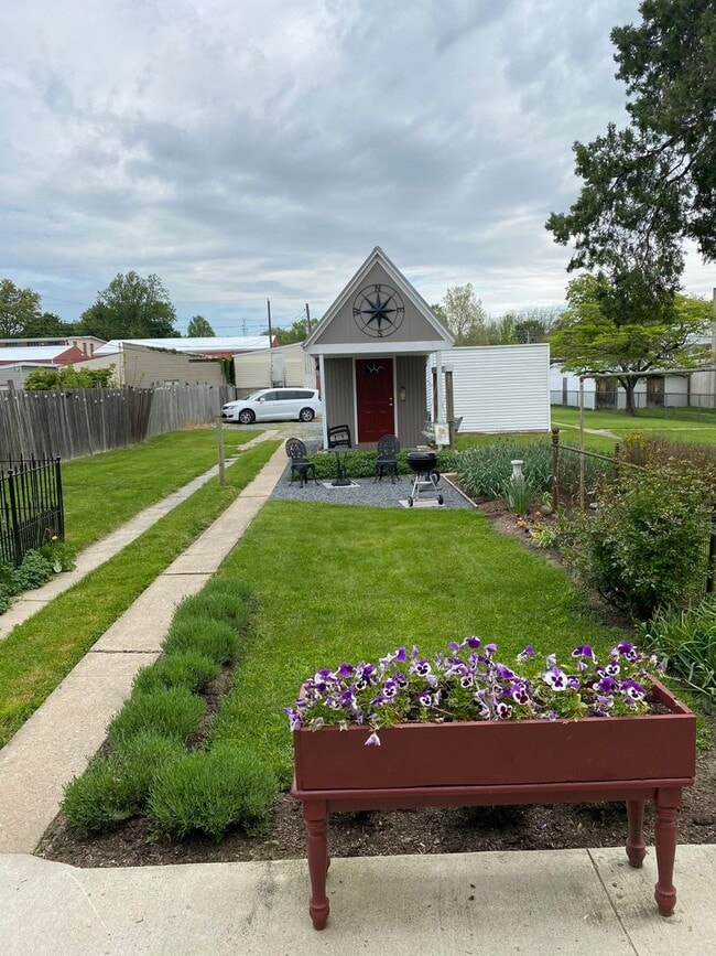 Photo - 131 S Main St Unit Apt 1