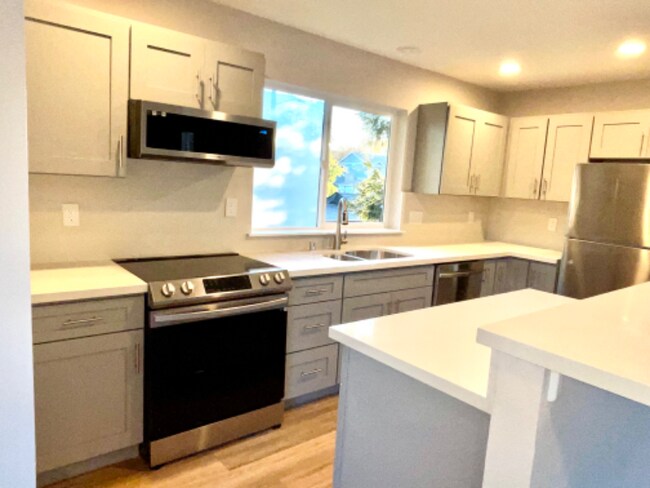 Photo - 9030 17th Ave SW