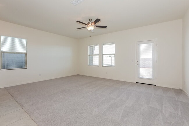 Photo - 32443 N Newby Dr