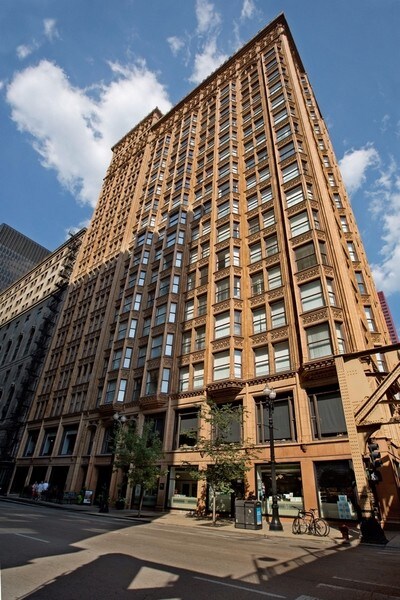 Apartments For Rent In Chicago Il Forrent Photo Fisher Building City Apartments