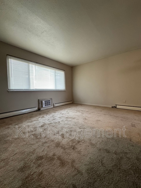 Photo - 4836 Douglas Rd Unit 6