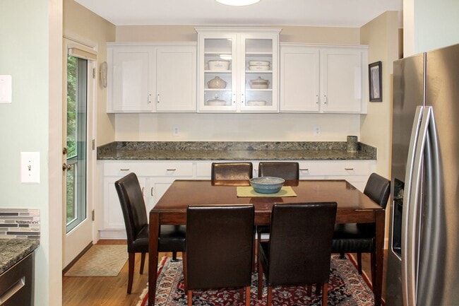 Photo - Furnished 2-bedroom / 1-bath