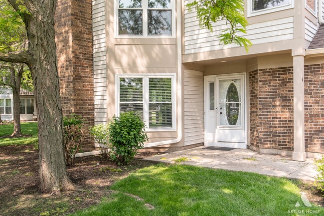 Photo - 61 Willow Pkwy