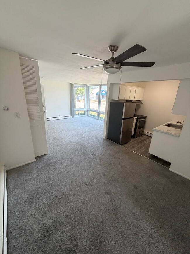 24801 Jefferson Ave Unit 17