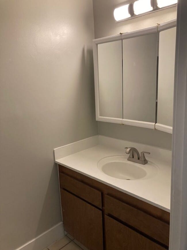 Photo - 1501 E Shenandoah Ct