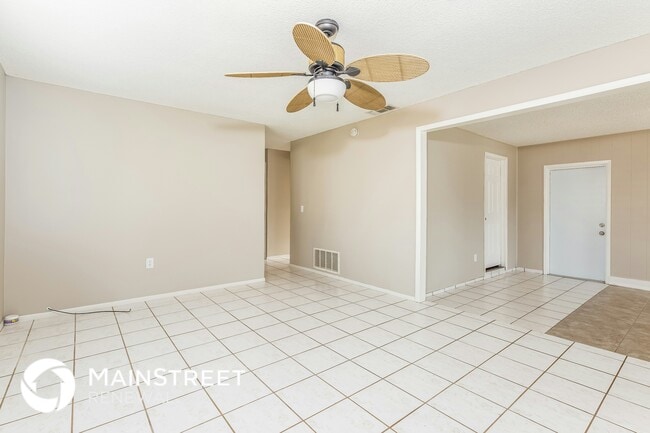 Photo - 2550 Via Veneto Ct