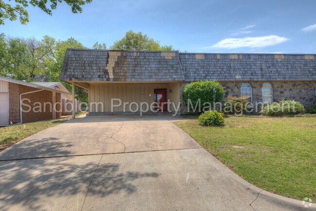 Building Photo - For Lease | South Tulsa Duplex | $1400 Rent Rental