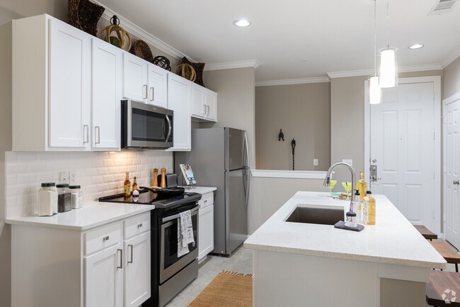 Building Photo - Designer Finishes. Resort-Style Amenities. Unit BTC1 Rental
