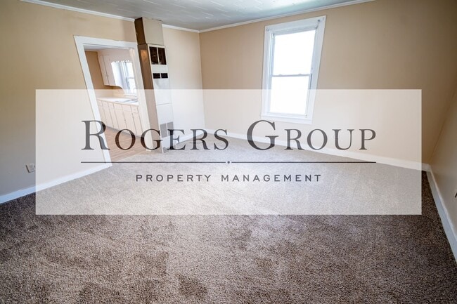 Photo - 1283 Walters St