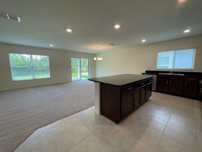 Photo - 1529 Venice Ln