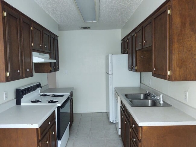 Photo - 908/910-910 Allen St Unit 908