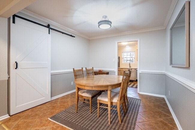 Photo - 6553 New Market Way Unidad 6553