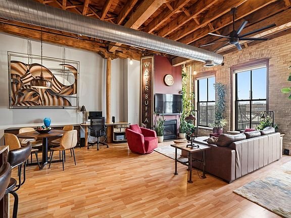 Photo - 205 N Water St Unit 22