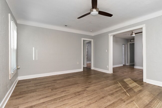 Photo - 3017 Freemont Terrace S