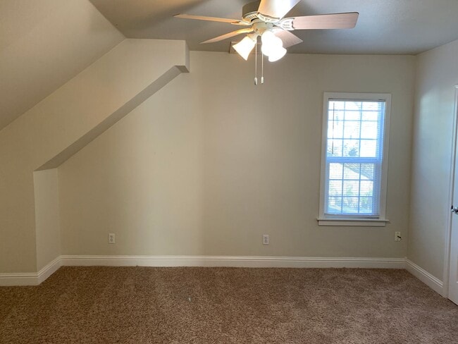 Photo - Cute Chico Charmer/Close to downtown and CSUC