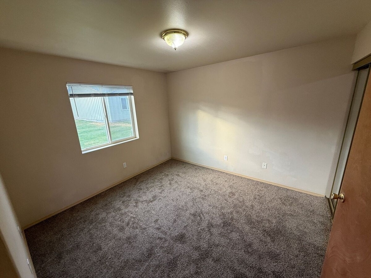 Photo - 1 Bedroom / 1 Bathroom Cedar Creek Village Cottage