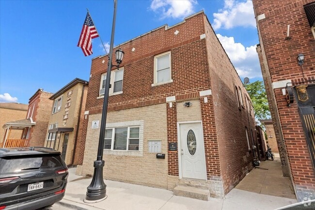 Building Photo - 7136 Windsor Ave Rental