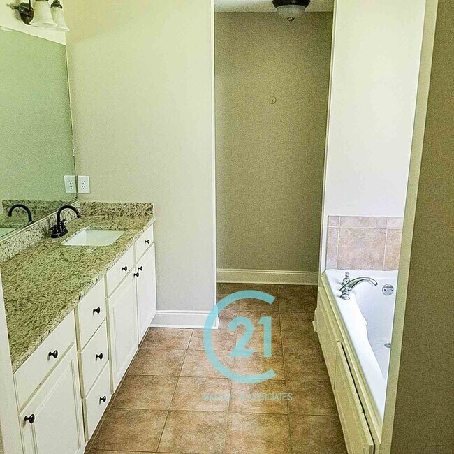 3 Bed/2 Bath Home in Brandon Rental For Rent in Brandon, MS