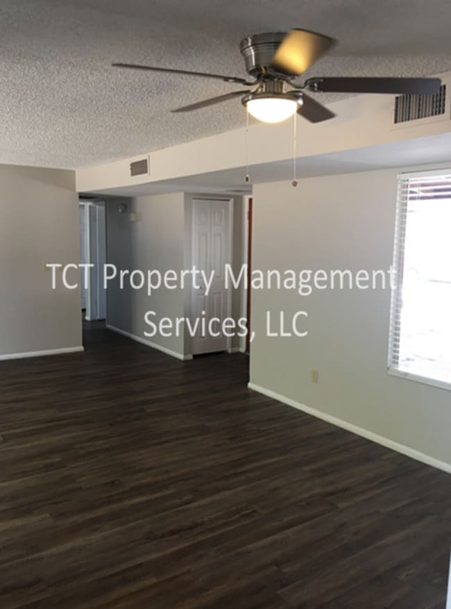 Photo - 3 Bed/ 2 Bath in Dobson Ranch