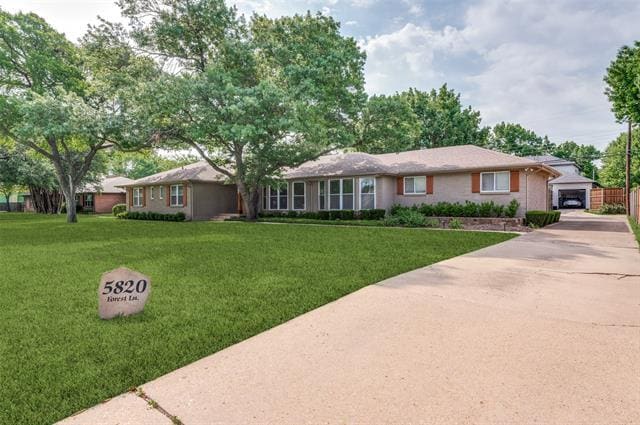 Photo - 5820 Forest Ln