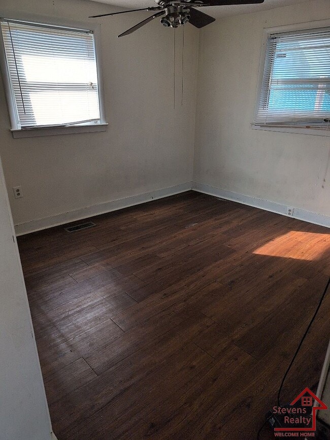 Photo - 317 Susong Dr