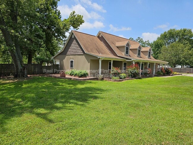1300 Armistead Rd