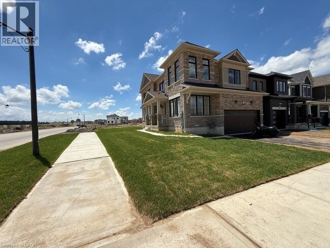 Photo - 40 Turnbull Dr