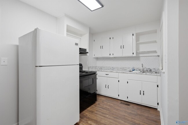 Photo - 2608 8th Ave SW Unidad C