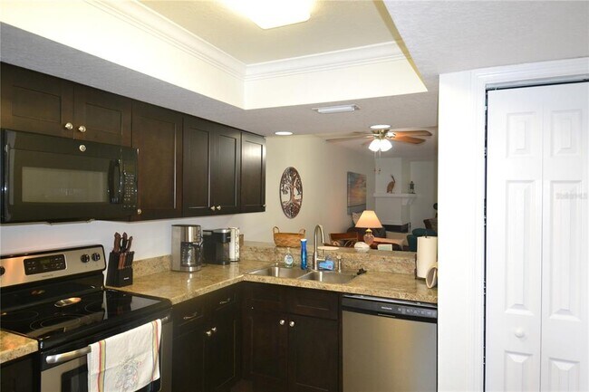 Photo - 161 Lakeside Dr