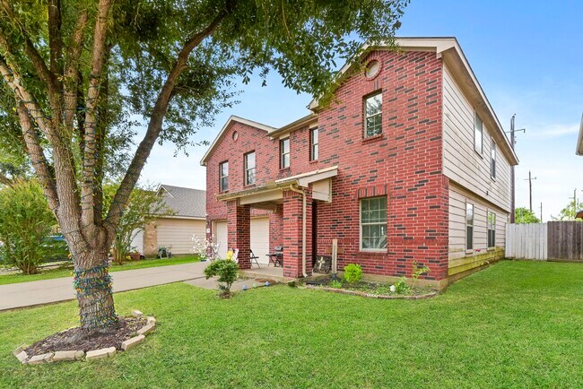 Photo - 1022 Americana Dr