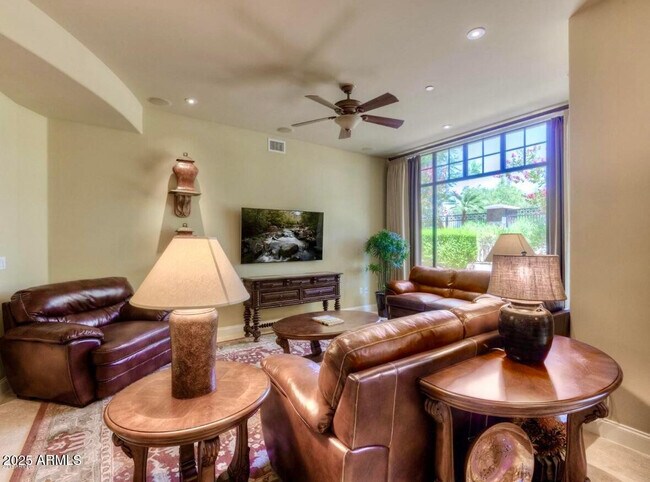 8 Biltmore Estates Dr Unit 112
