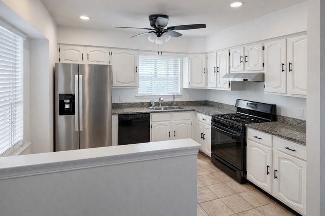 Photo - 230 Perth Hill Ct